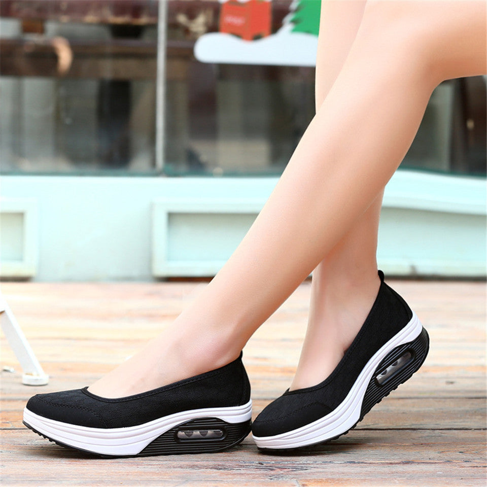 2018 Women Flat Platform Shoes Woman Moccasin Zapatos Mujer Platform Sandals Slip On For Ladies Shoes Casual Flats Moccasins