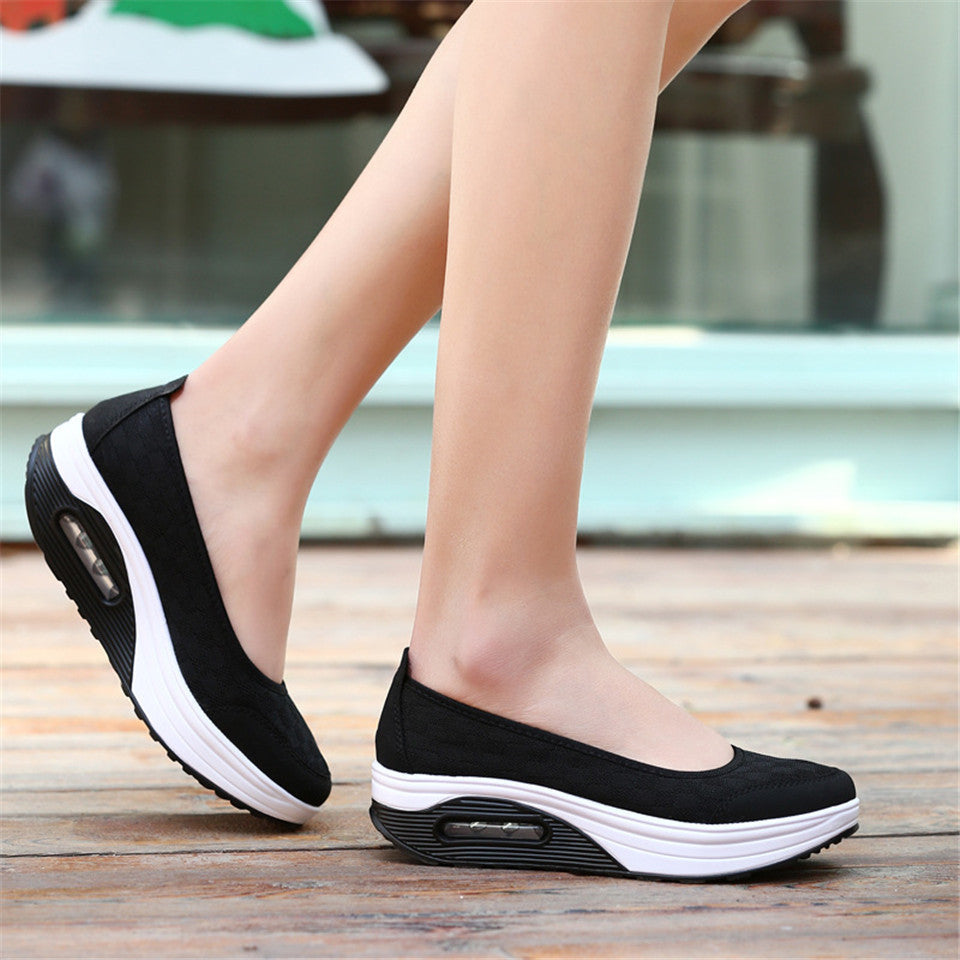 2018 Women Flat Platform Shoes Woman Moccasin Zapatos Mujer Platform Sandals Slip On For Ladies Shoes Casual Flats Moccasins