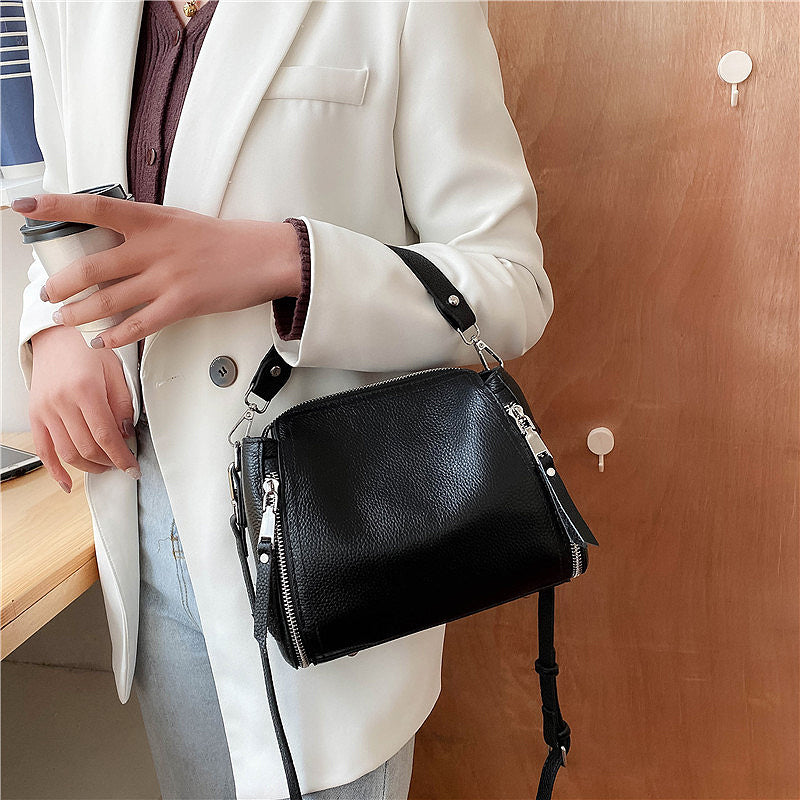 2023 New Genuine Leather Handbag Designers Women Messenger Bags Females Bucket Bag Leather Crossbody Shoulder Bag Handbag Bolsa