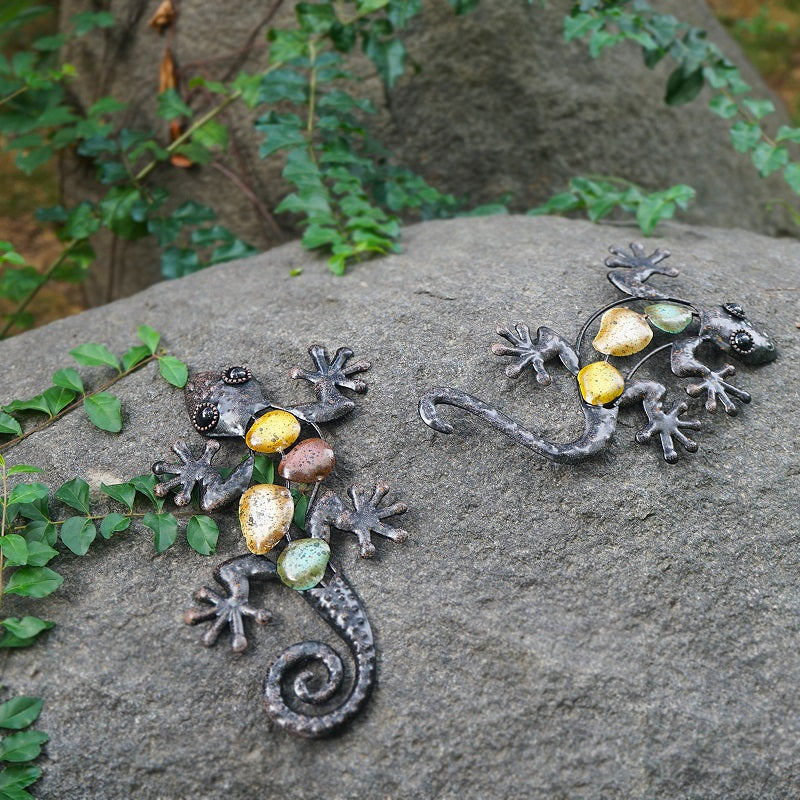 2Pcs Small Metal Gecko Wall Artwork For Home And Garden Decoration Outdoor Statues Accessories Sculptures Animal Brother
