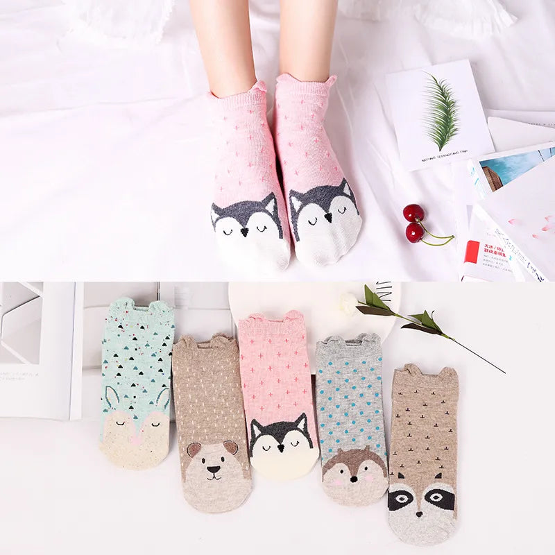 5 Pairs Lot Cotton Women Socks Female Casual Boat Pack Cartoon Harajuku Unicron Cat Cute Invisiable Funny Girl Ankle Slipper Set