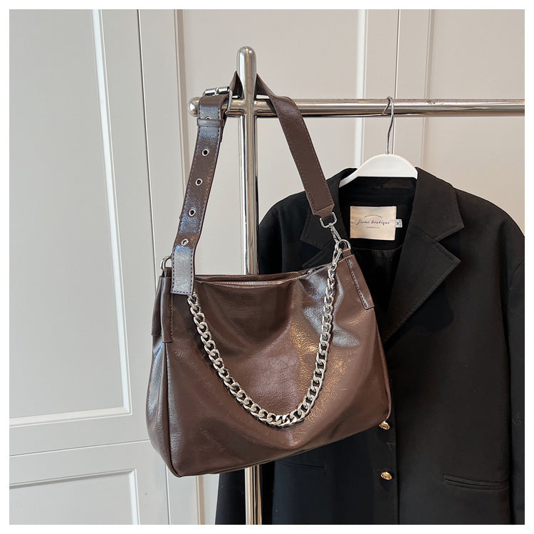 Chain Design Women Shoulder Bags Large Capacity Ladies Handbags Brand Design Armpit Bag 2022 New Big Totes Lady Messenger Bags