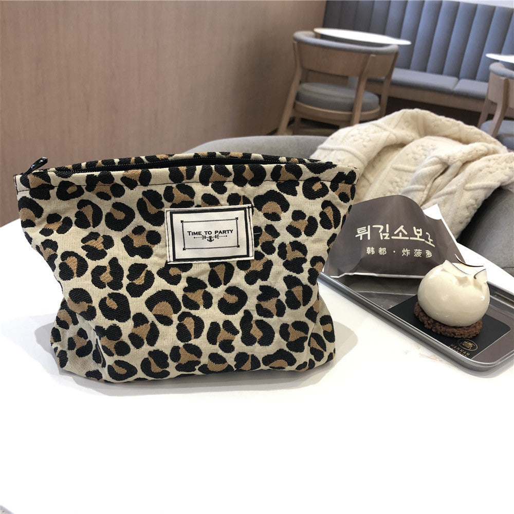 Fashion Leopard Print Cosmetic Bag Canvas Washing Bag Large Capacity Women Travel Cosmetic Pouch Make Up Storage Bags Clutches