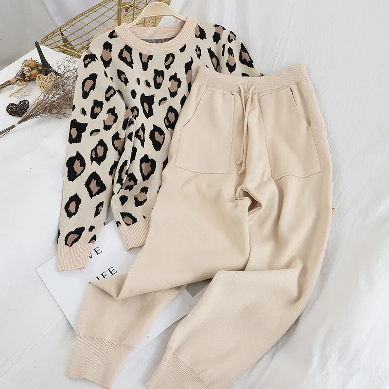 Fashion Retro Women Knitted Suits Leopard Long Sleeve O-Neck Sweater + Lace Up Waist Pocket Harem Pants Korean Sets