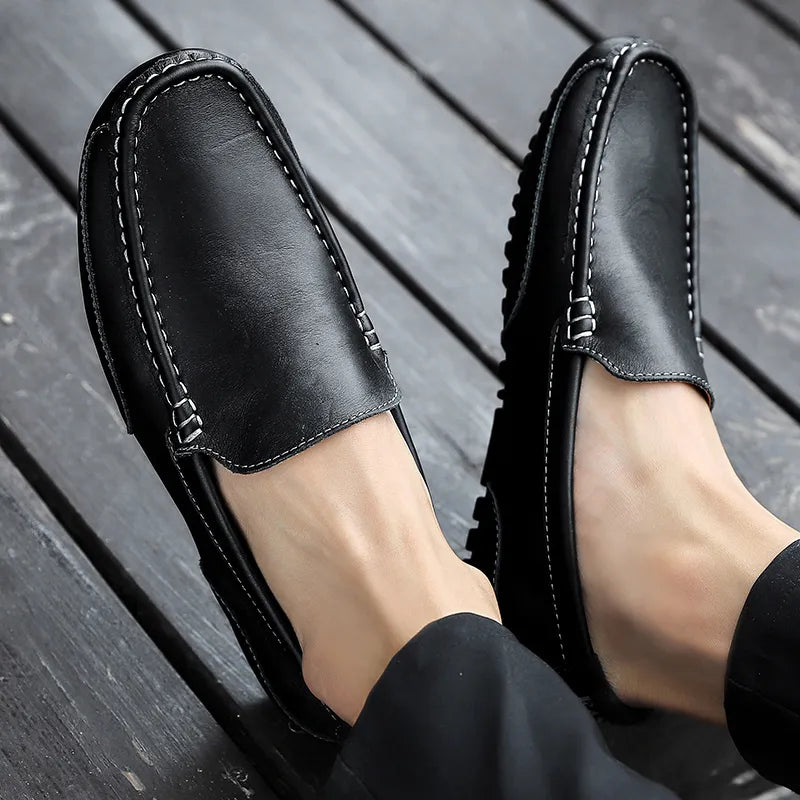 Genuine Leather Men Casual Shoes Brand 2020 Italian Men Loafers Moccasins Breathable Slip On Black Driving Shoes Plus Size 37-47