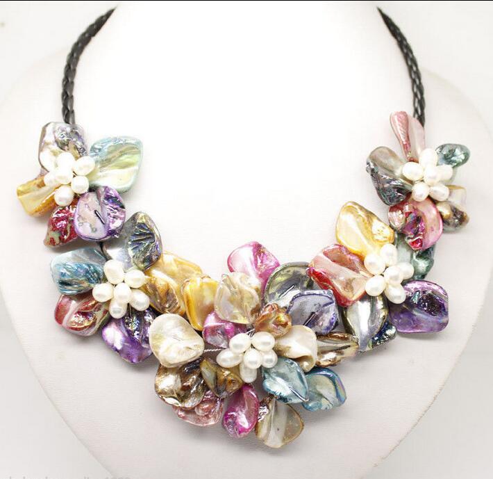Hot Sale New Style >>>>>Stunning Multicolor Freshwater Pearl Sea Shell Flower Leather Necklace 18"