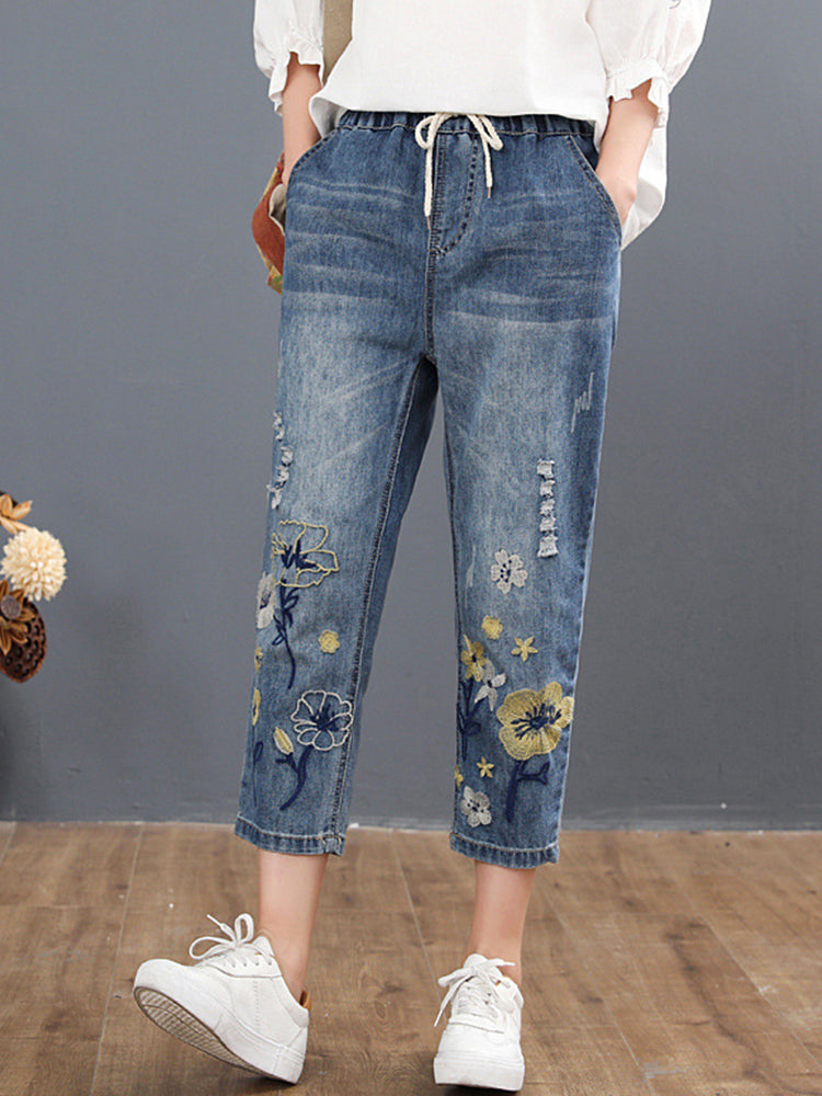 Max Lulu 2022 Chinese Summer Fashion Style Ladies Vintage Embroidery Jeans Women Casual Floral Denim Trousers Ripped Harem Pants