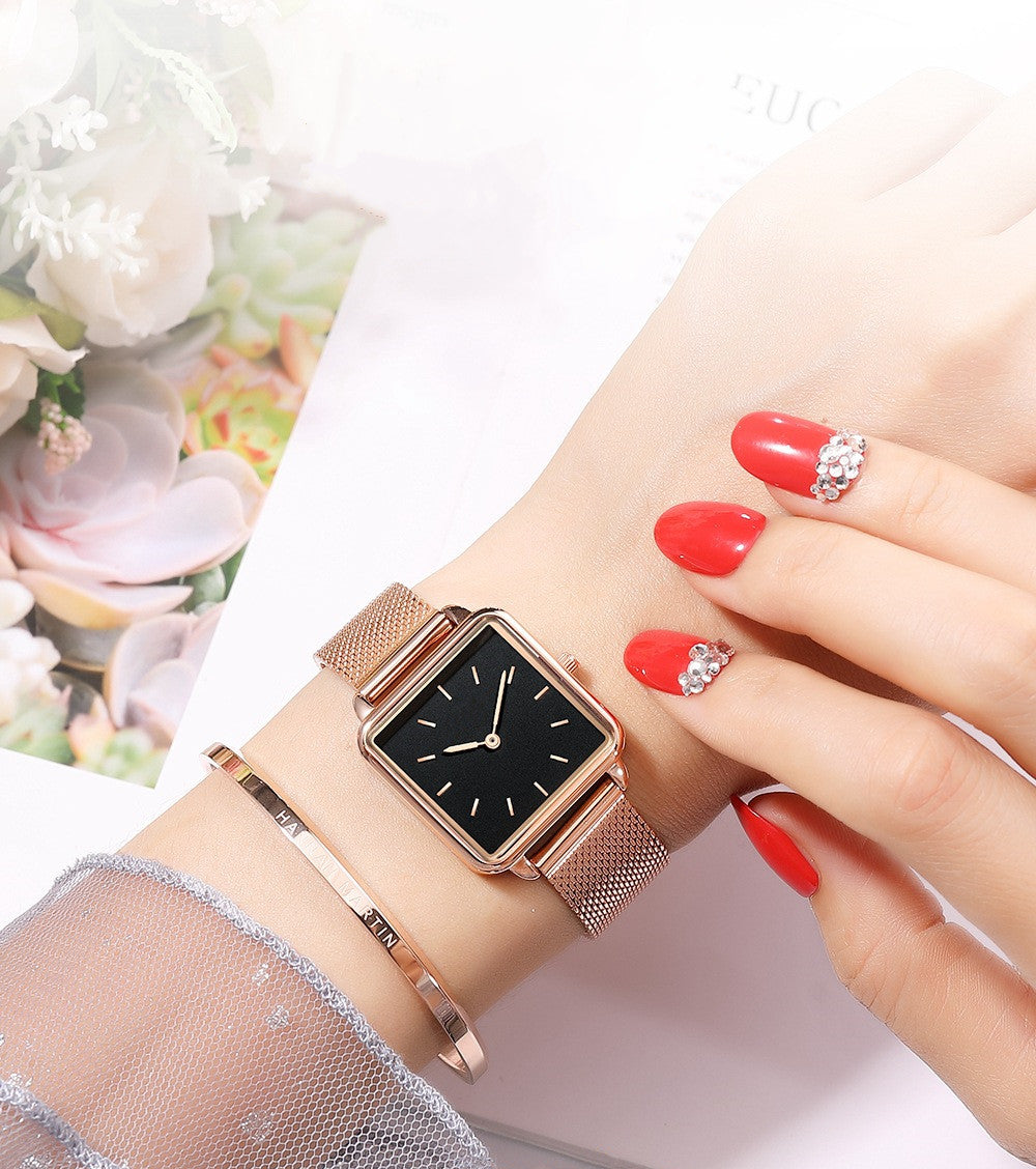 Top Brand Square Women Bracelet Watch Gold Luxury Wrist Watches For Women Girl Fashion Quartz Watch Dress Ladies Quartz Clock
