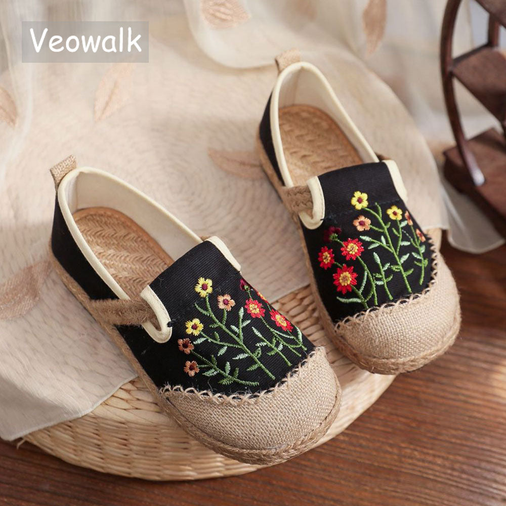 Veowalk Flowers Embroidered Women Handmade Linen Canvas Slip-On Loafers Comfortable Low Top Sneakers Vegan Ladies Bohemian Shoes