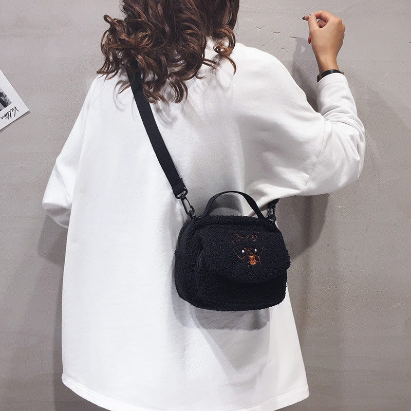 Women Little Plush Shoulder Bag Female Small Canvas Cross Body Bags Ladies Embroidery Zipper Cloth Purse Mobile Phone Bag Tote
